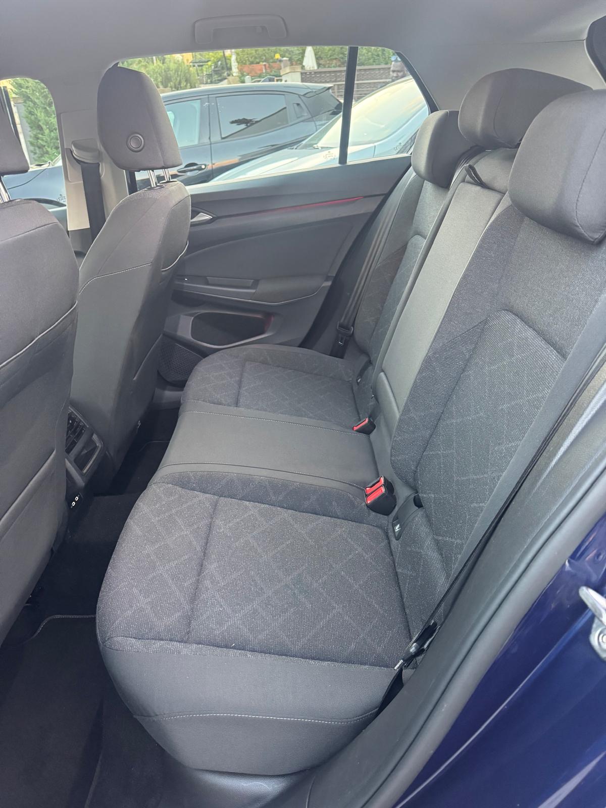 14057c00-04f0-41ff-8f7a-21ad76c69ffe