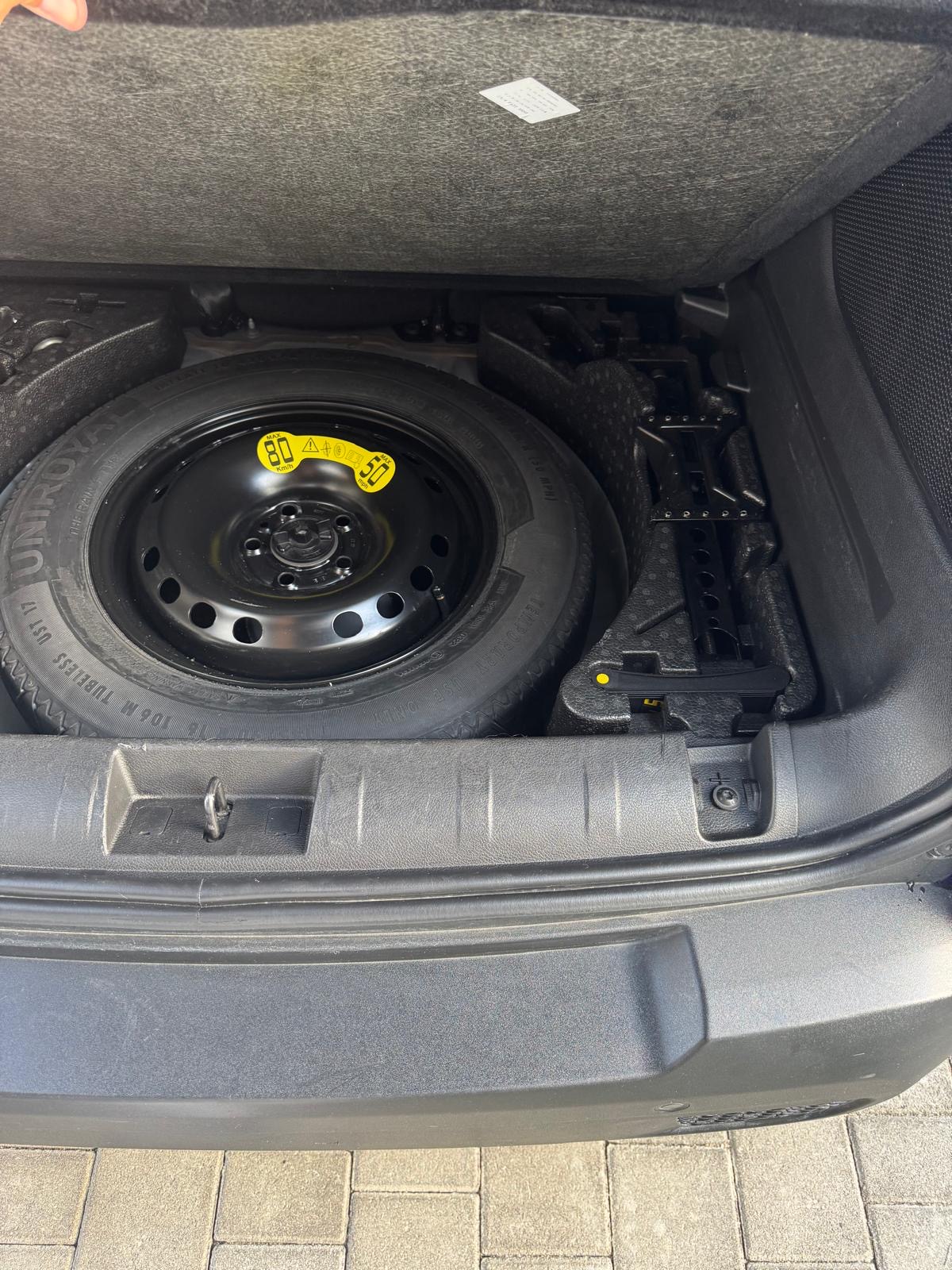 5a27e72f-5d51-467d-ad2b-d4b22232f00c