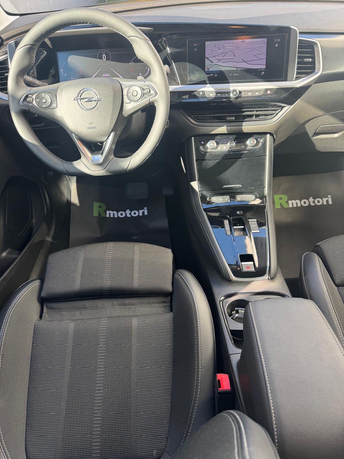 27c1b084-b56a-4897-b9e3-a3402ca1b204