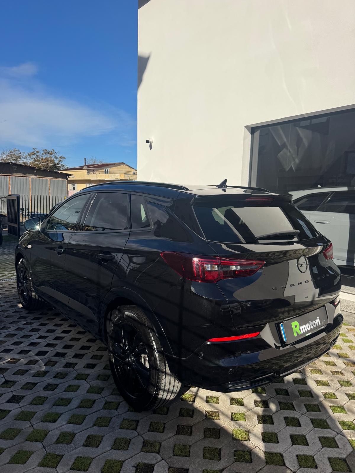 a761a98c-4a17-4404-8ff0-272becf3b522