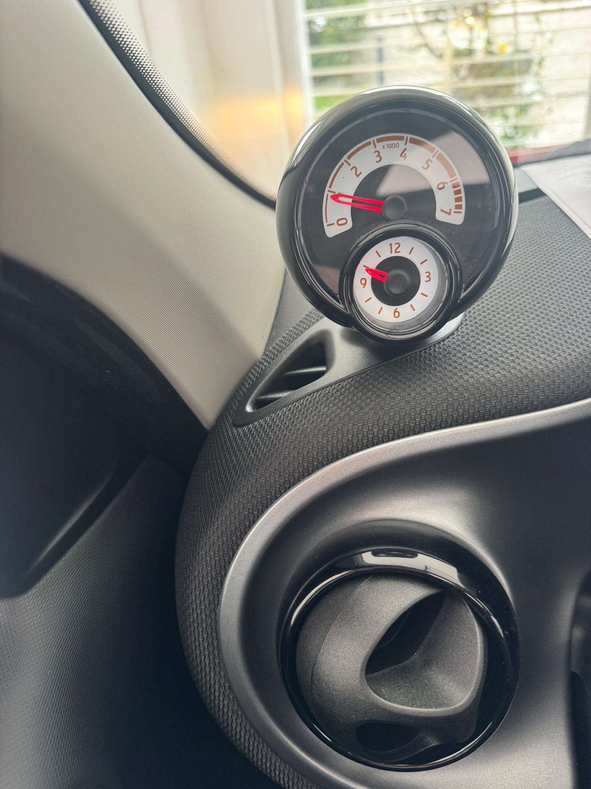 e5d8ed5c-2bb6-4645-8345-bd0737986630