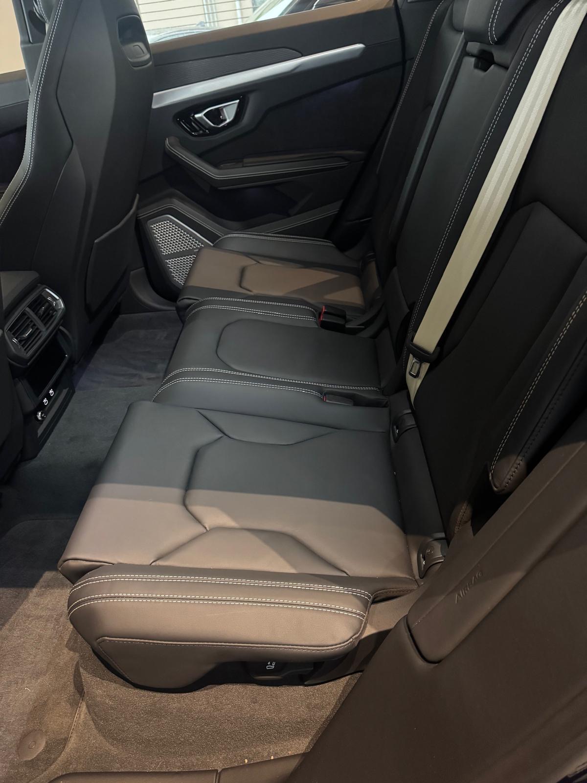 74416018-57e9-403d-a9e0-91066137309b