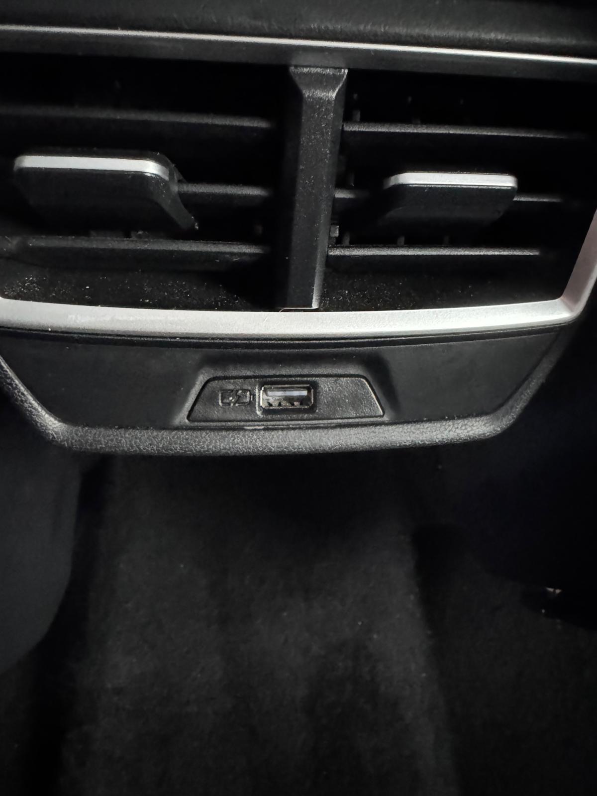 d52566f3-f438-4c2d-a78e-0732470eddfb