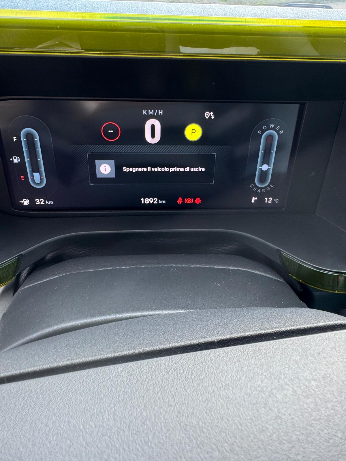 fc0dfef6-c944-4376-8b12-c808349ebf72