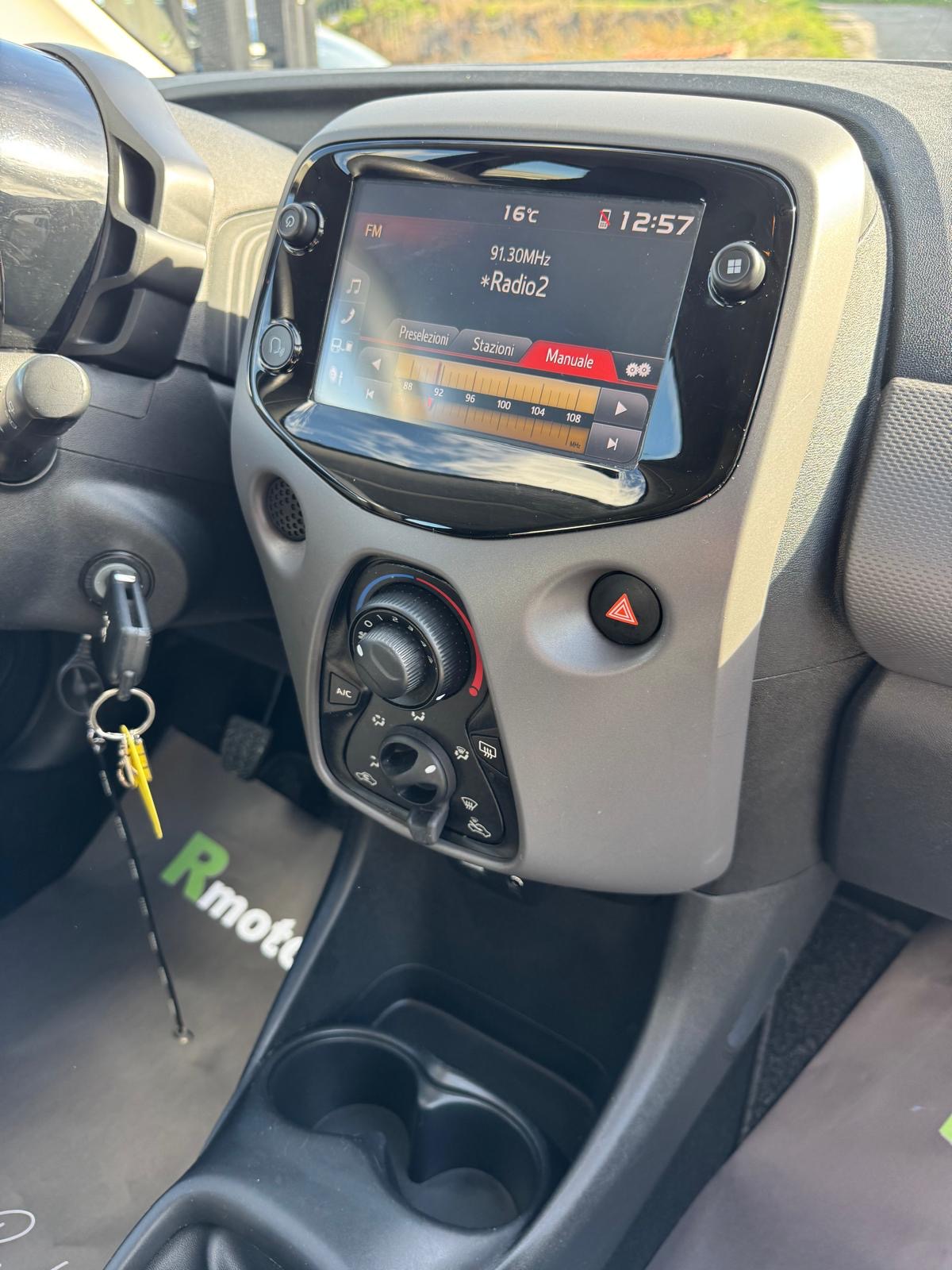 63e24264-d0d3-43a8-ab51-bfb69311ba08