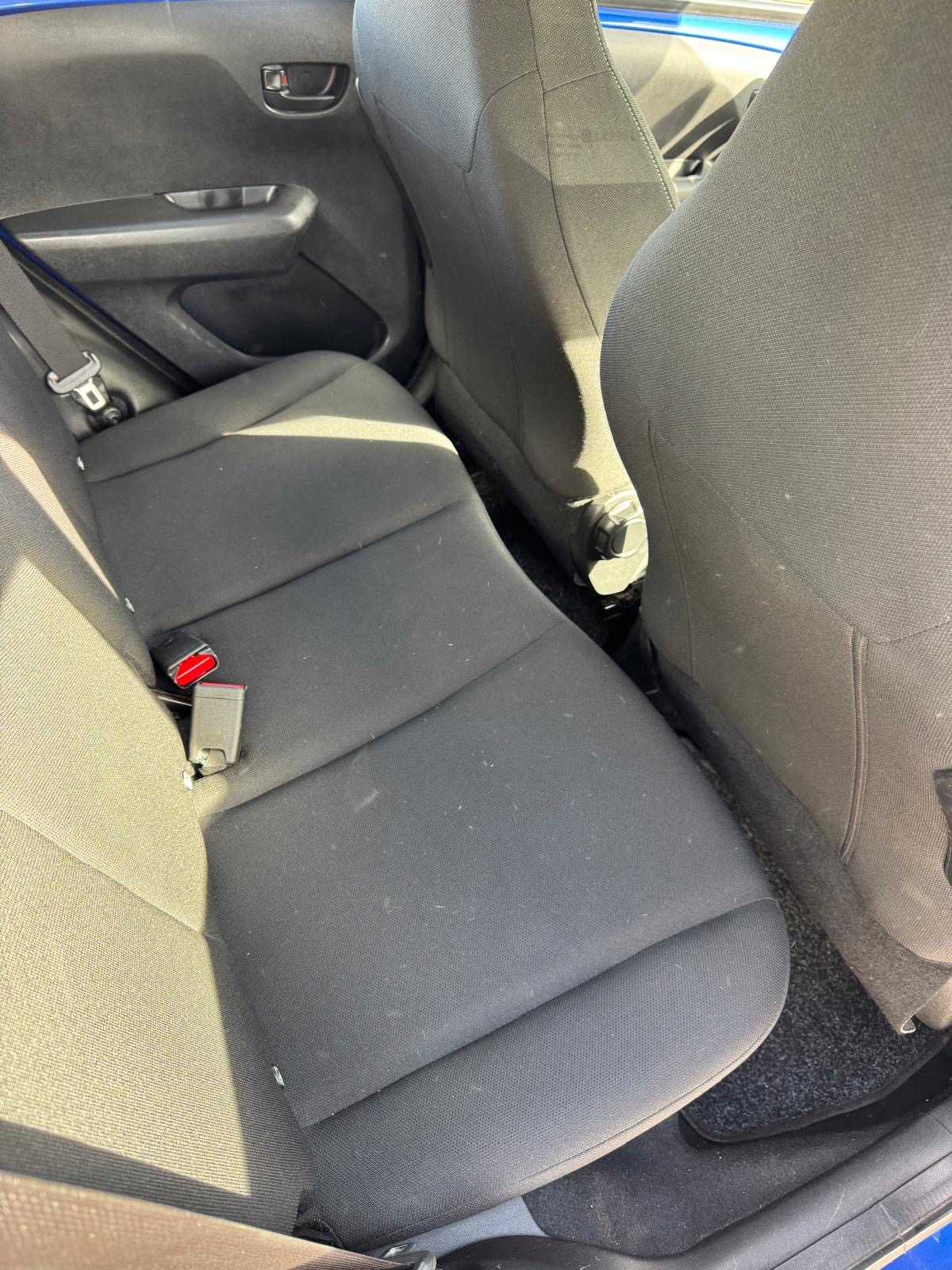 885be761-e438-41fc-adda-b08e2771d7fc