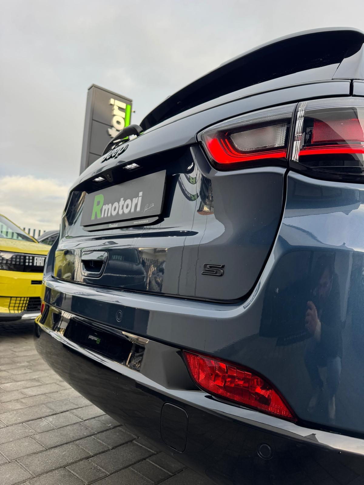 eab77fa3-616a-499e-8247-0b1437538804