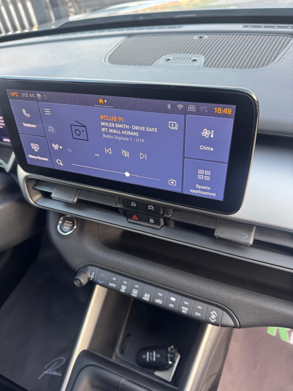 fc7a7ead-3c5a-40d8-b2e9-effe63866cd4