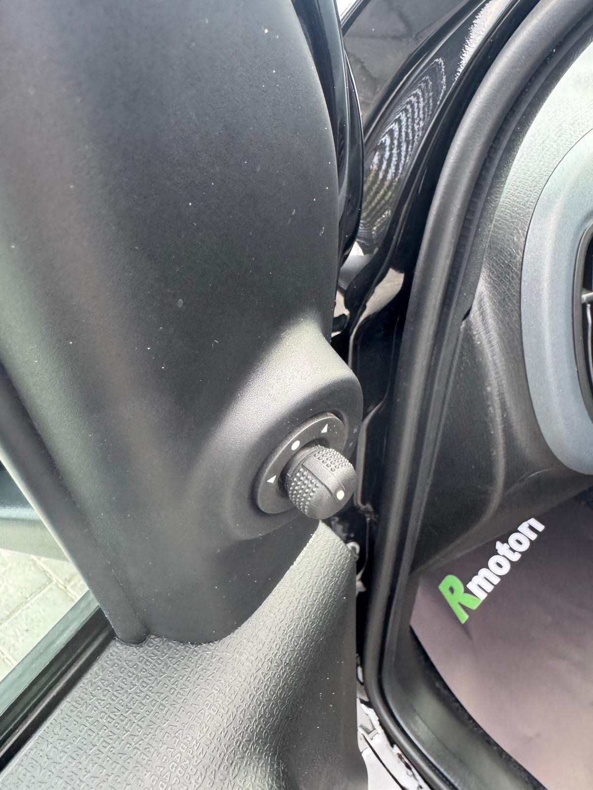 fd56f191-f6c1-4a7d-9517-9ff03e518bc0