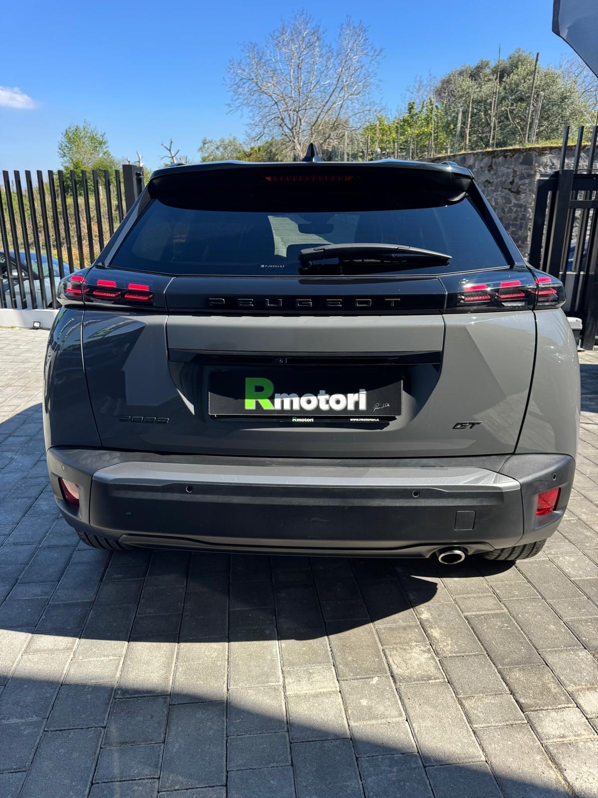 fe195151-34a4-4e3d-b74c-0a273016e488