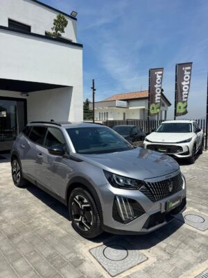 PEUGEOT 2008 hdi Allure Pack 1.5 130CV