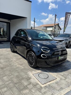 FIAT 500e La Prima Cabrio