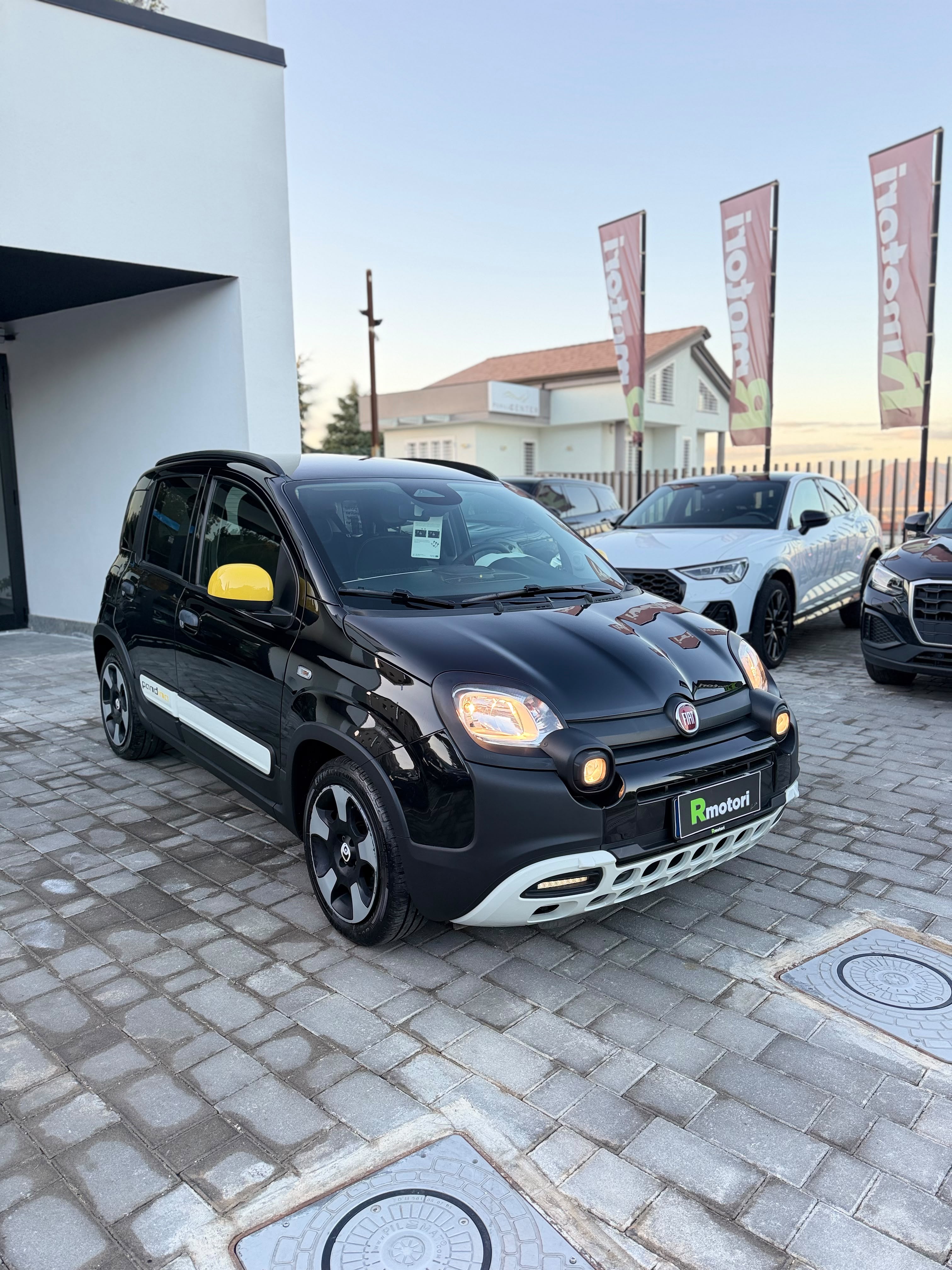 FIAT PANDINA CROSS HYBRID